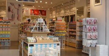 从零到行业翘楚 一位女性创业者在广东美发饰品市场的三年蜕变